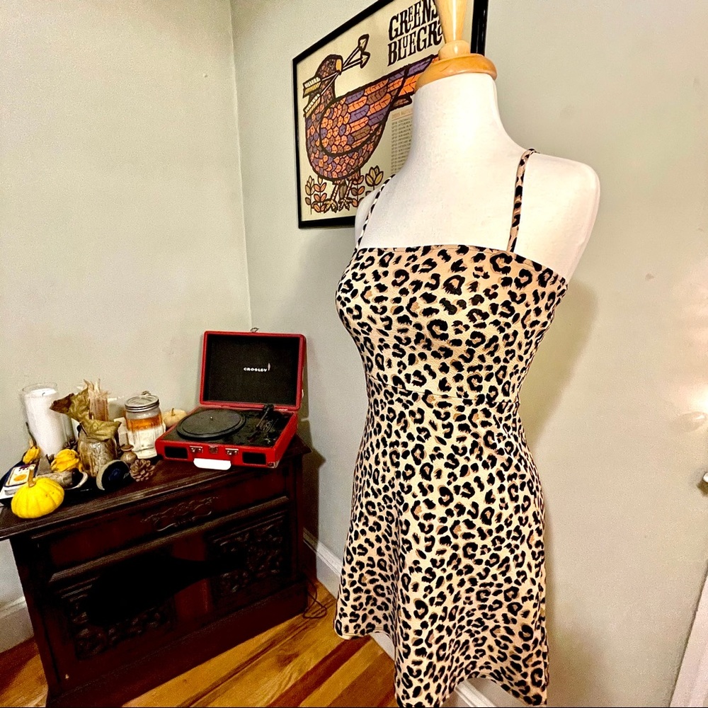 🐆 Forever 21 Cheetah Dress 🐆